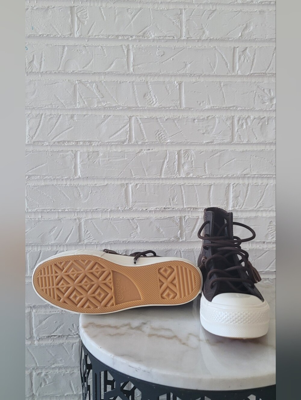 Converse Chuck Taylor All size 7 - Picture 5 of 10